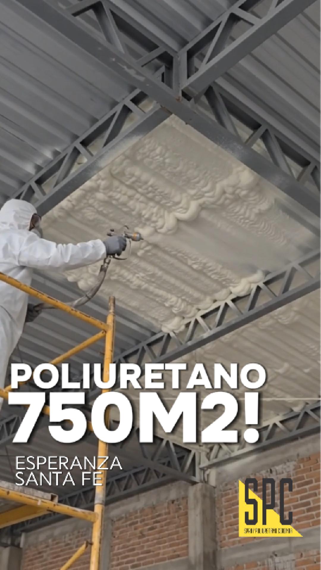 Aplicación de poliuretano en nave de VSM Ingeniería